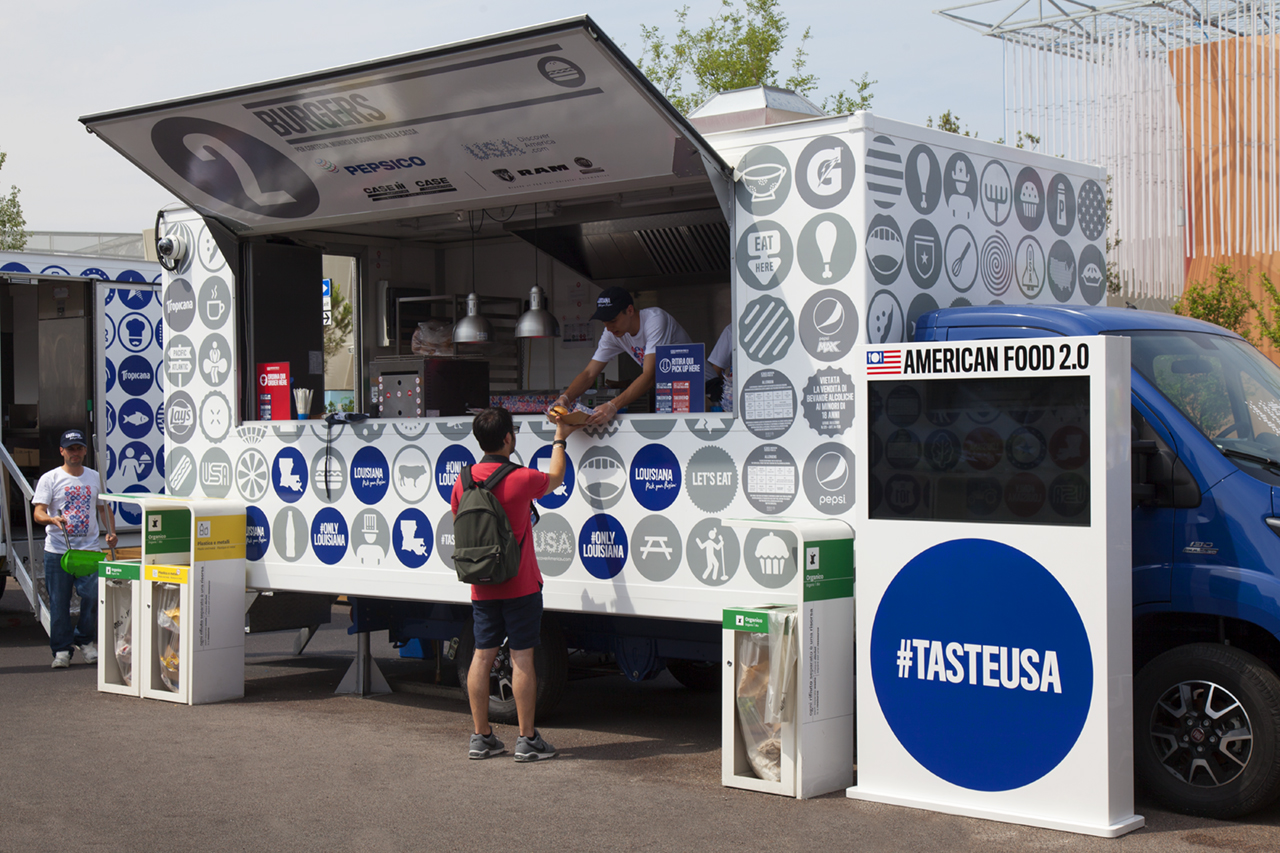 2015年米兰世博会国家食品餐车 © pentagram五角星设计公司