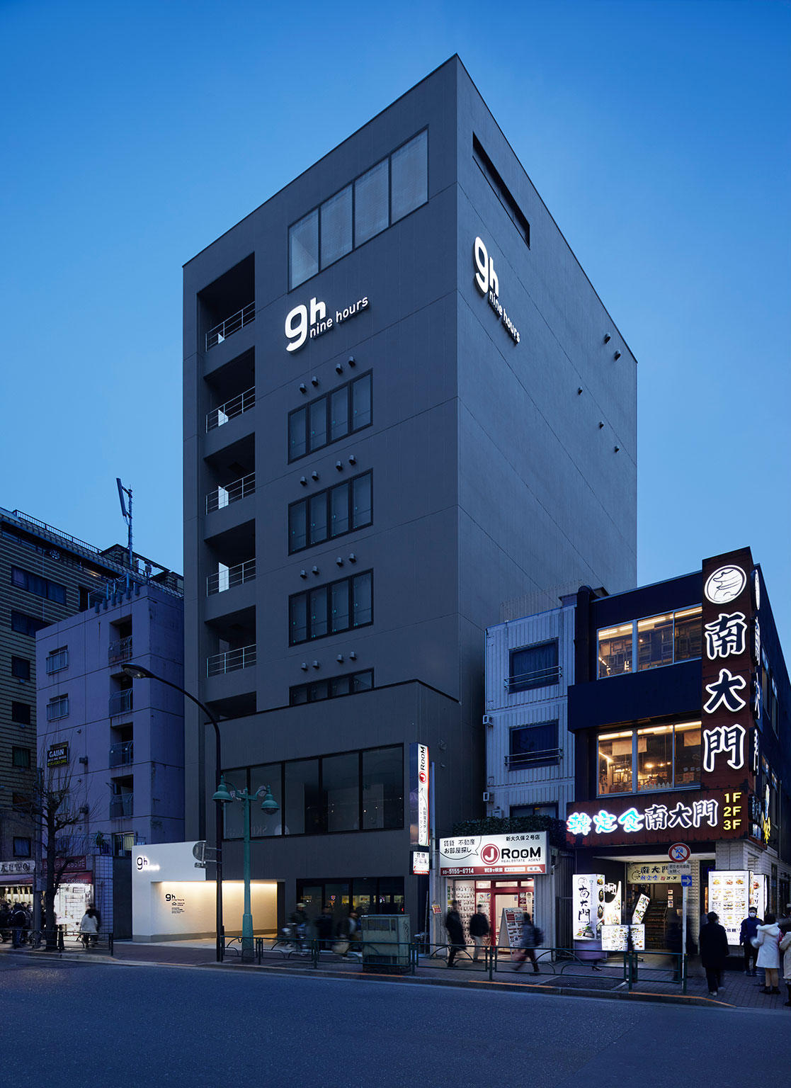 9h北新宿胶囊公寓设计©Design Studio S