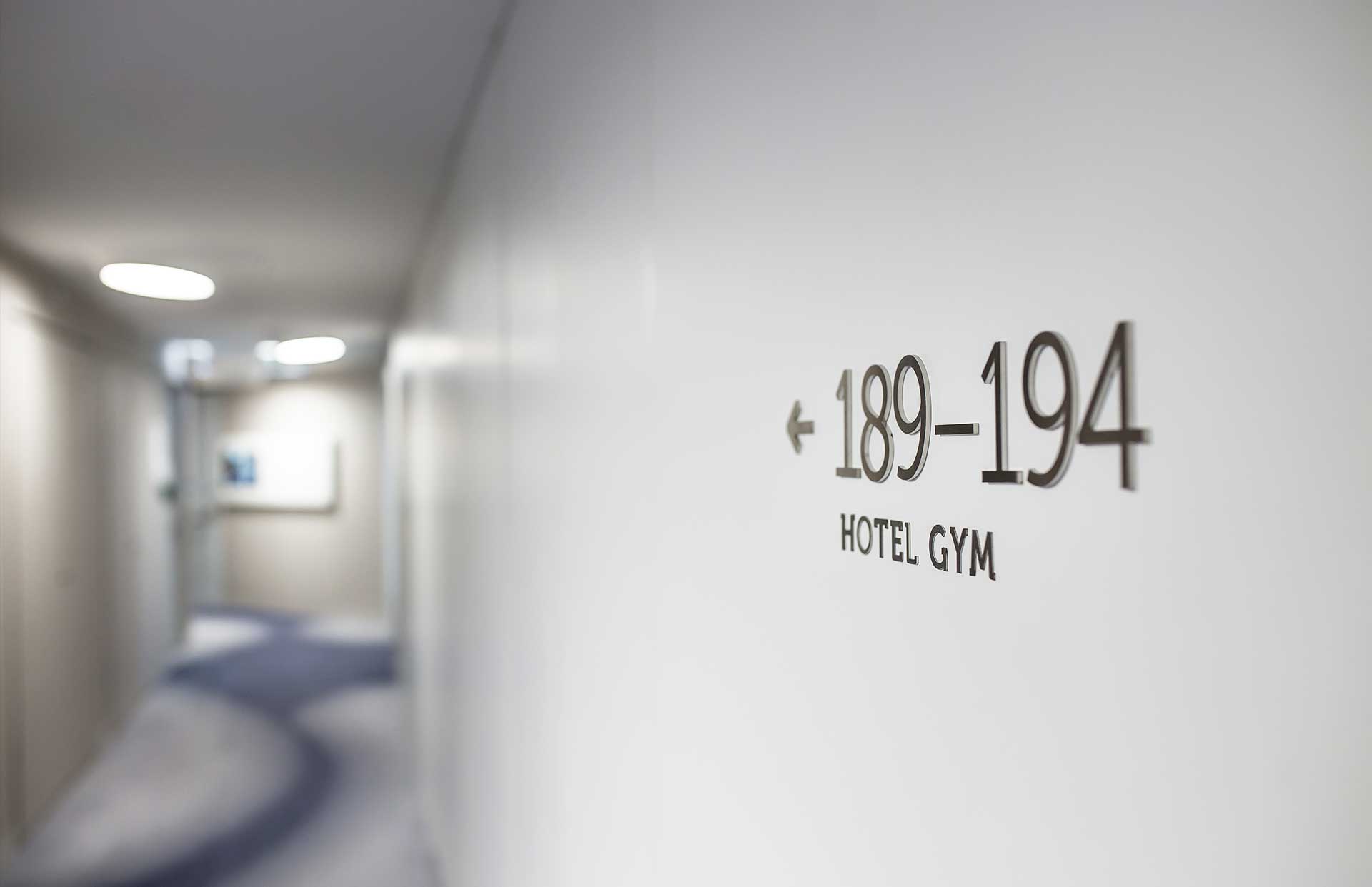 OVO逸林酒店标识系统设计©kolektyf