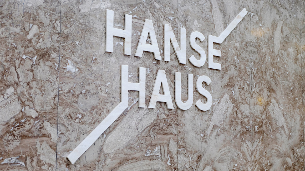 汉堡港 Hanse Haus 房屋导视系统设计©Gourdin＆Müller
