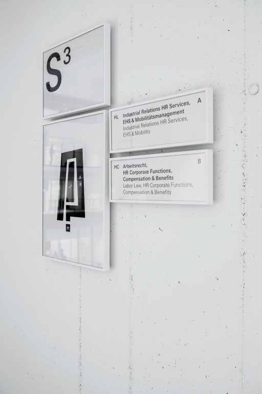 ZF 新总部办公楼标识设计©büro münzing